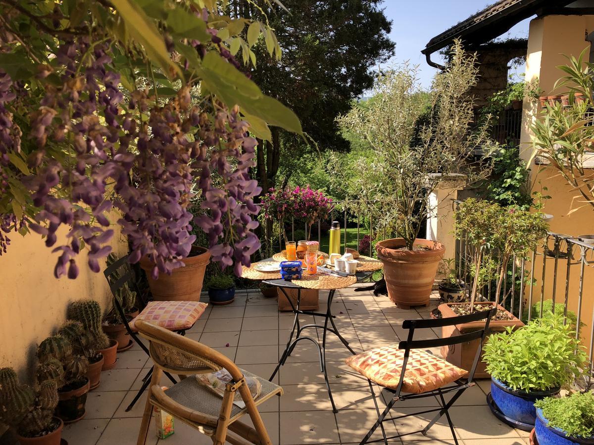 Chez Marianne Panzió Astano Kültér fotó